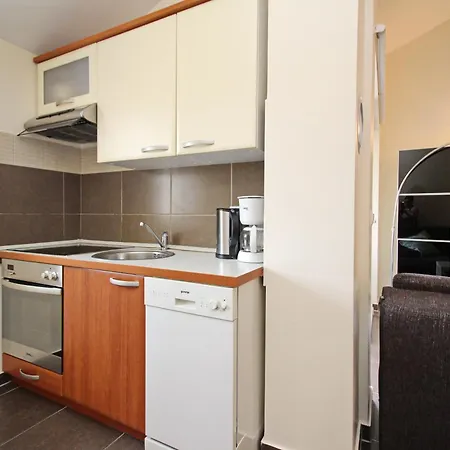 With Parking Space Baska, Krk - 25018 Daire *