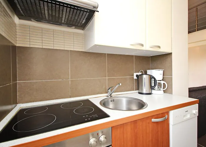 Apartmán With Parking Space Baska, Krk - 25018