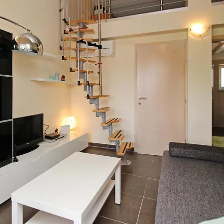 With Parking Space Baska, Krk - 25018 Apartman Baška